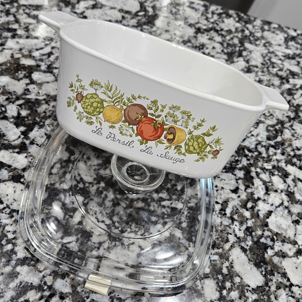 Vintage/Antique PYREX Corning Ware Baking Dish